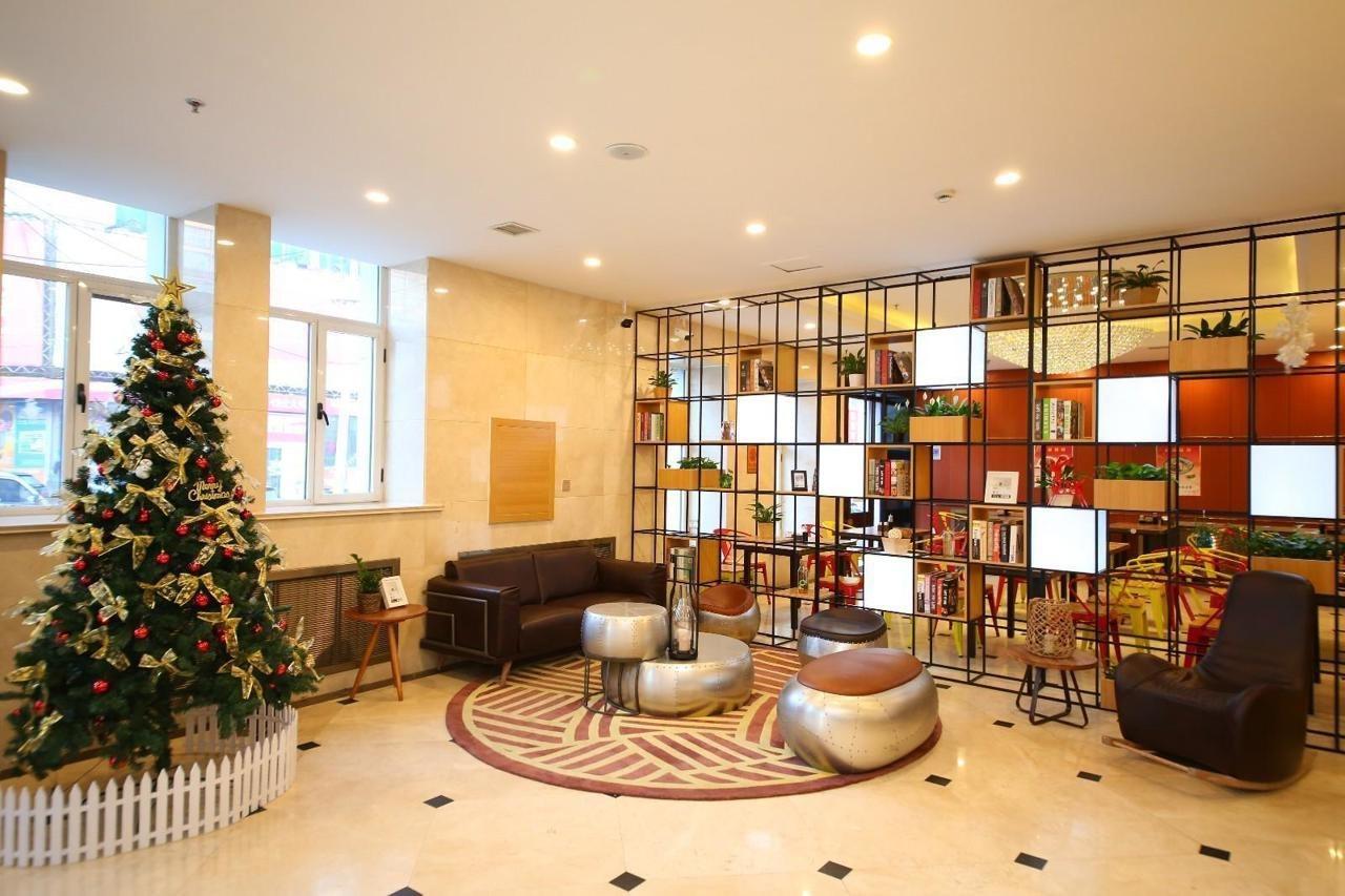 Chonpines Hotel ฉางชุน ภายนอก รูปภาพ