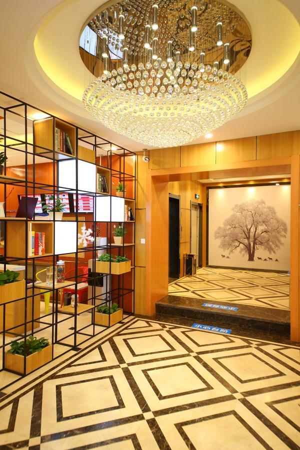 Chonpines Hotel ฉางชุน ภายนอก รูปภาพ