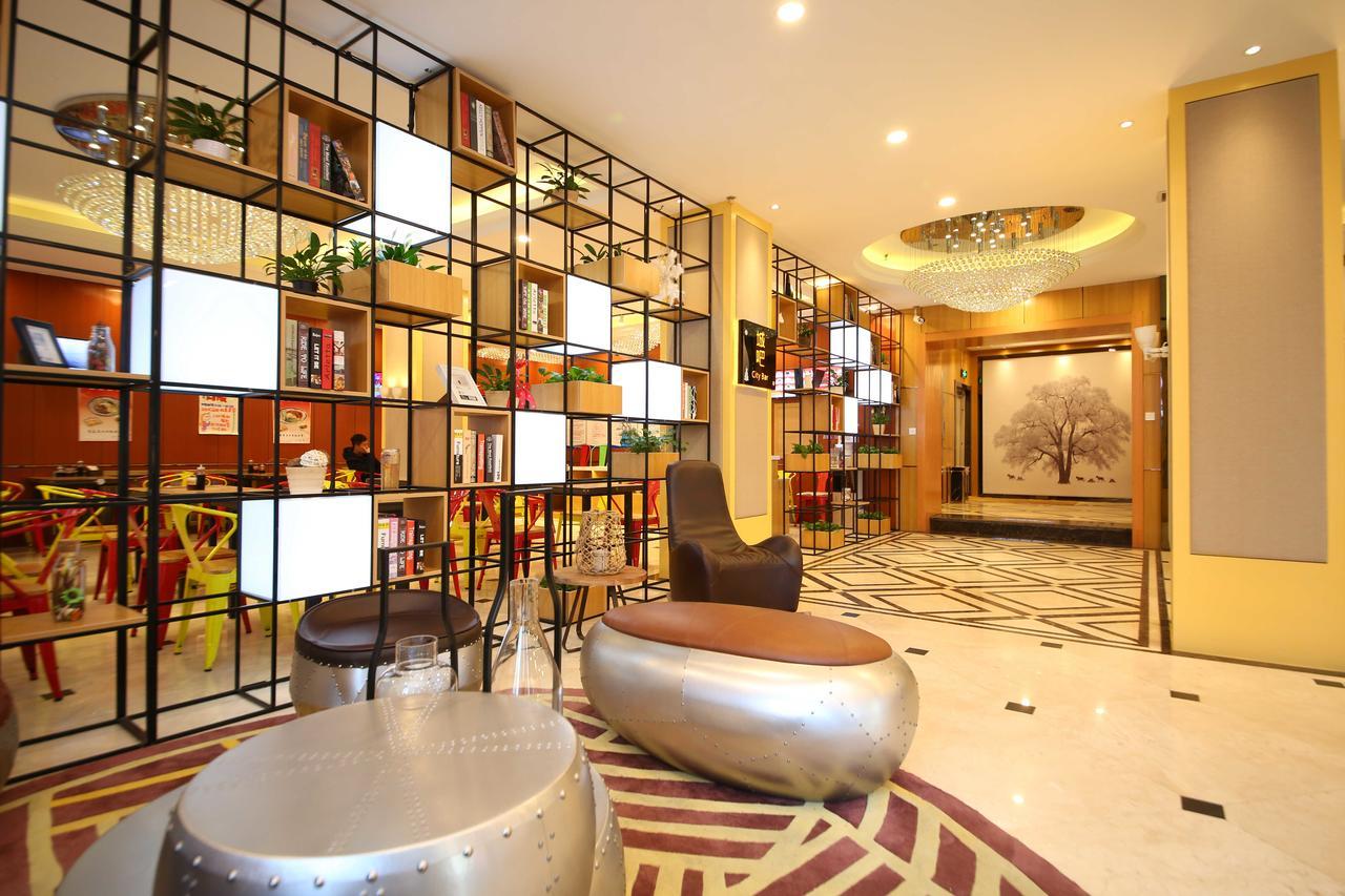 Chonpines Hotel ฉางชุน ภายนอก รูปภาพ
