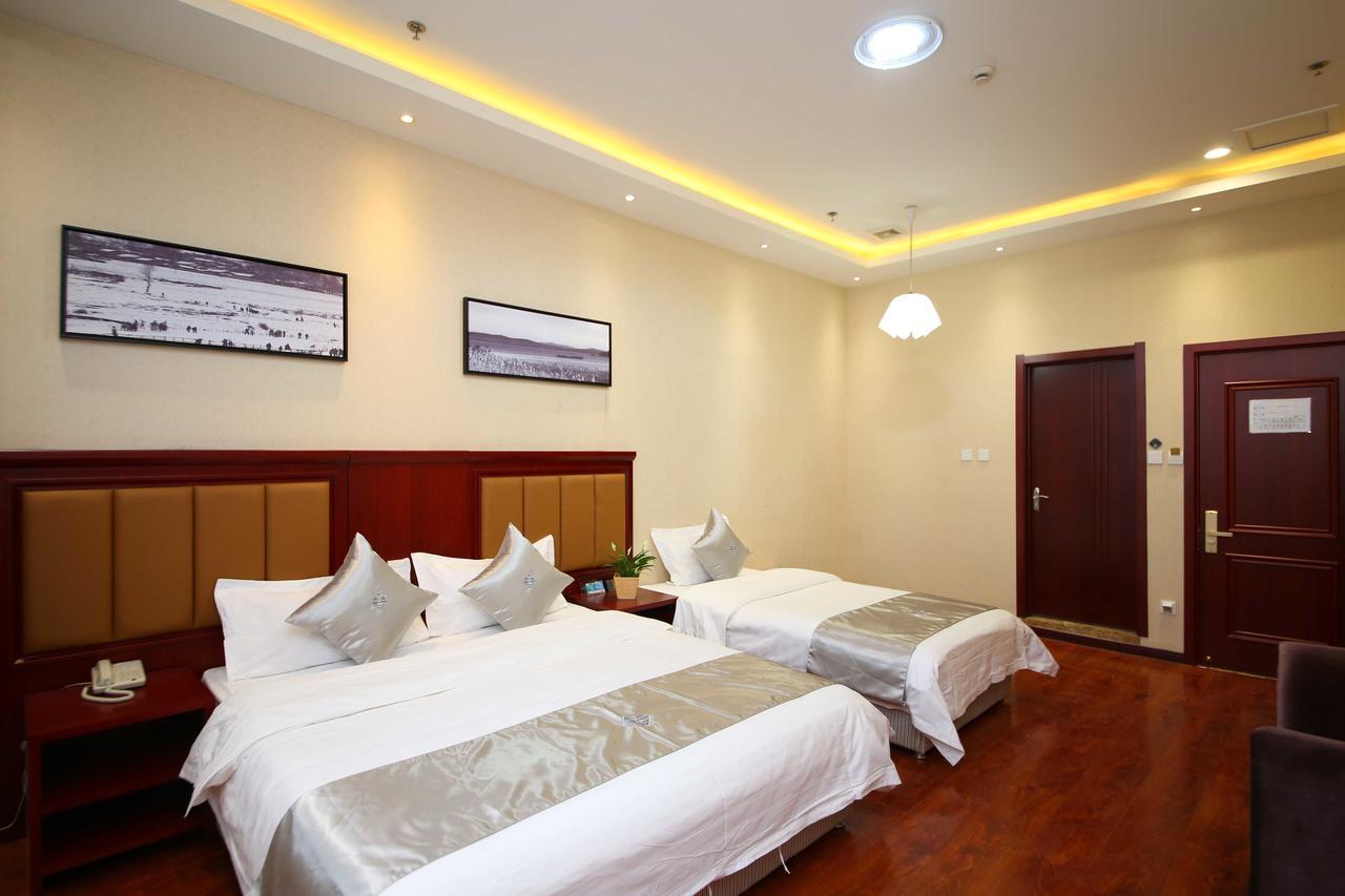 Chonpines Hotel ฉางชุน ภายนอก รูปภาพ