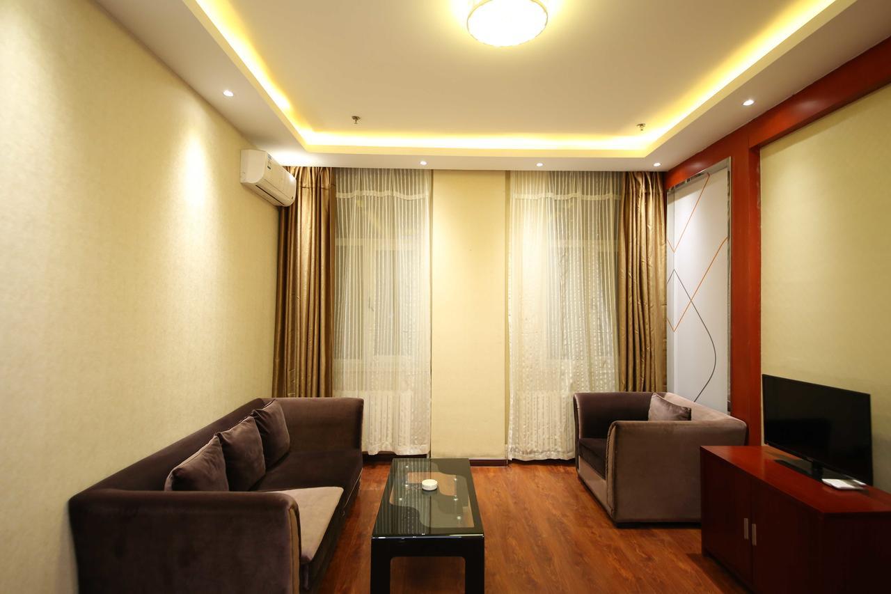 Chonpines Hotel ฉางชุน ภายนอก รูปภาพ